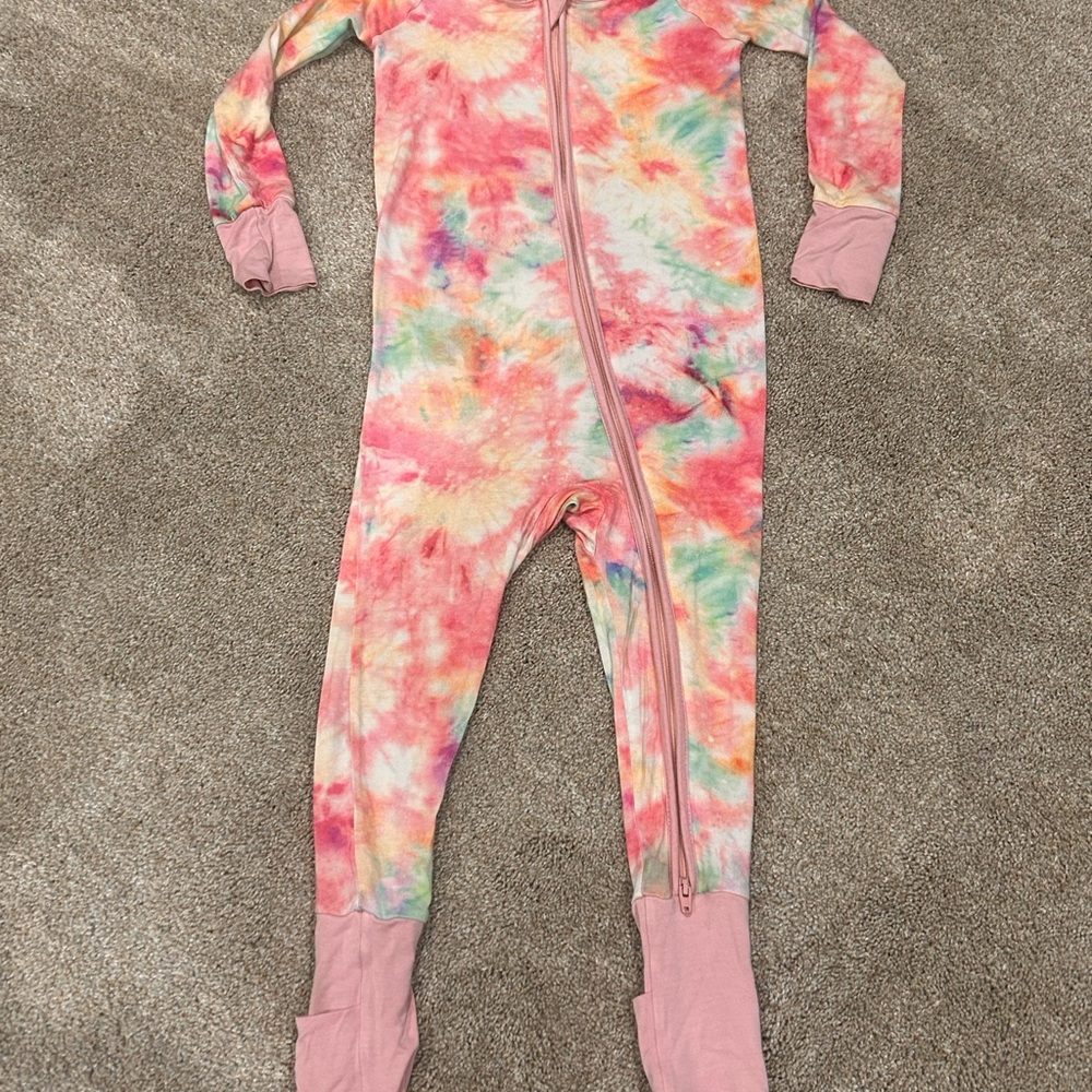 Little sleepies footies cotton candy print Htf size 2T zip up